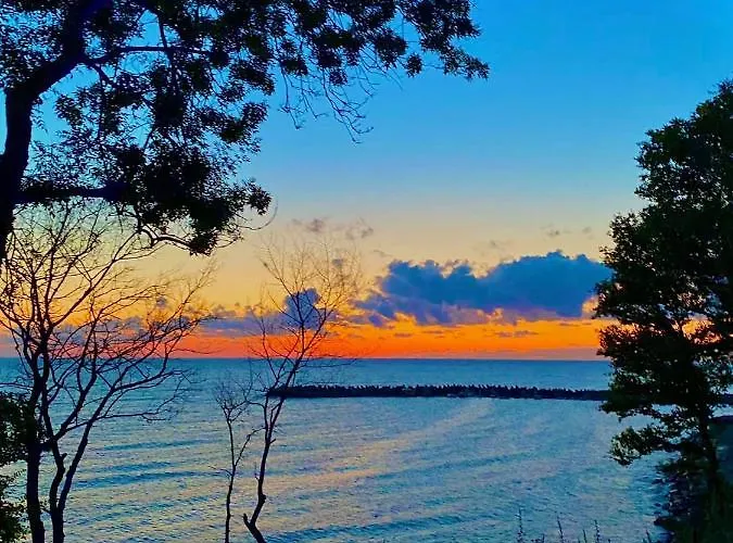 хотел панорама Хотел 2*