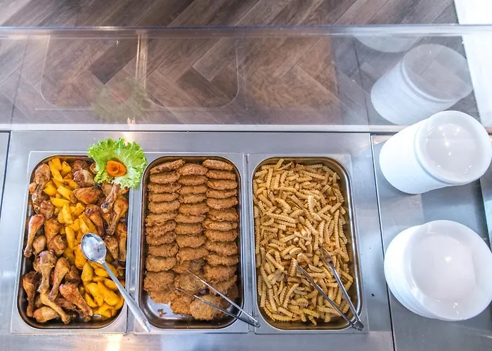 Хотел хотел панорама Китен