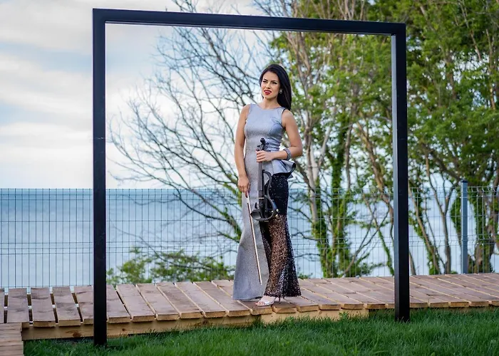 Хотел хотел панорама 2*